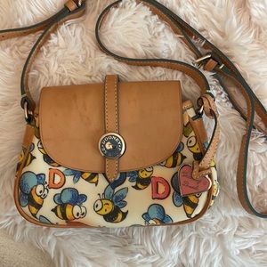 Vintage Dooney& Bourke bumblebee itty bitty purse